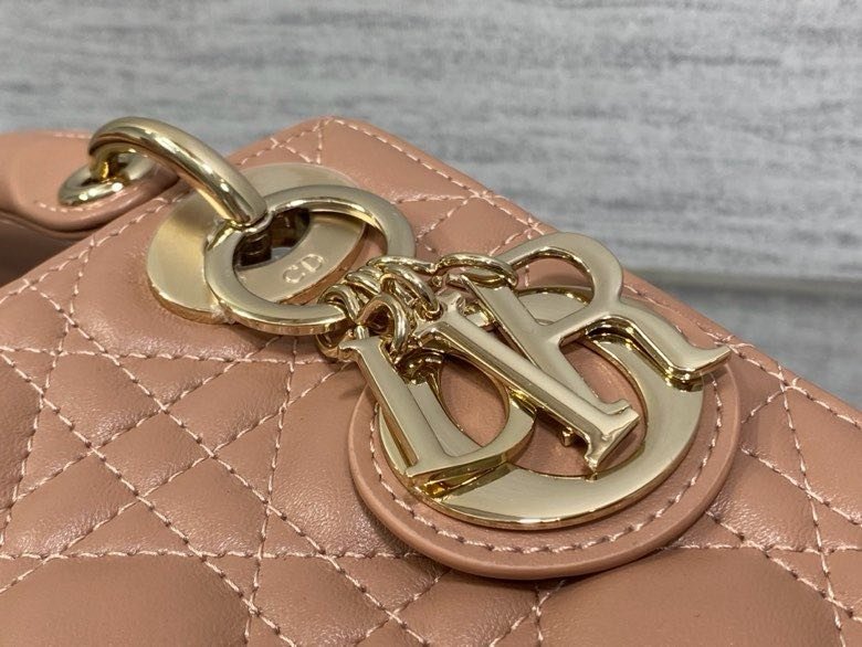 Сумка Lady Dior кожаная 17 см фото 3