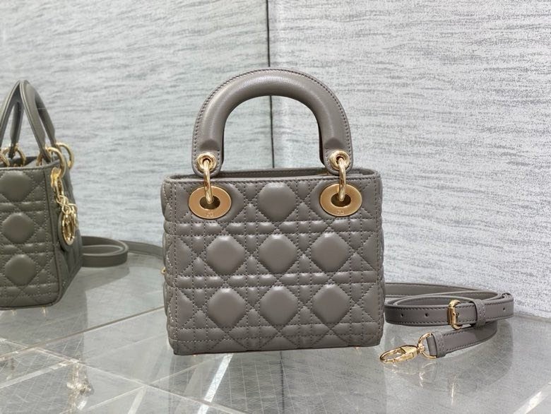 Сумка Lady Dior кожаная 17 см фото 3