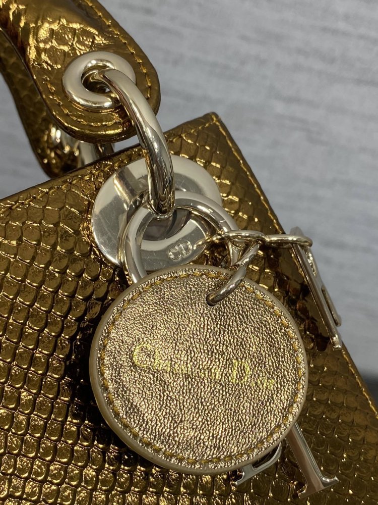 Сумка Lady Dior кожаная 17 см фото 4