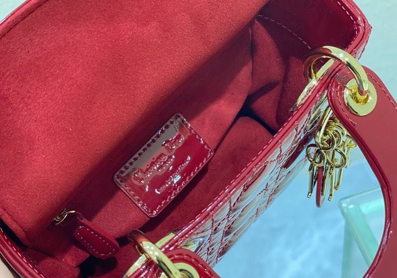 Сумка Lady Dior кожаная 17 см фото 4