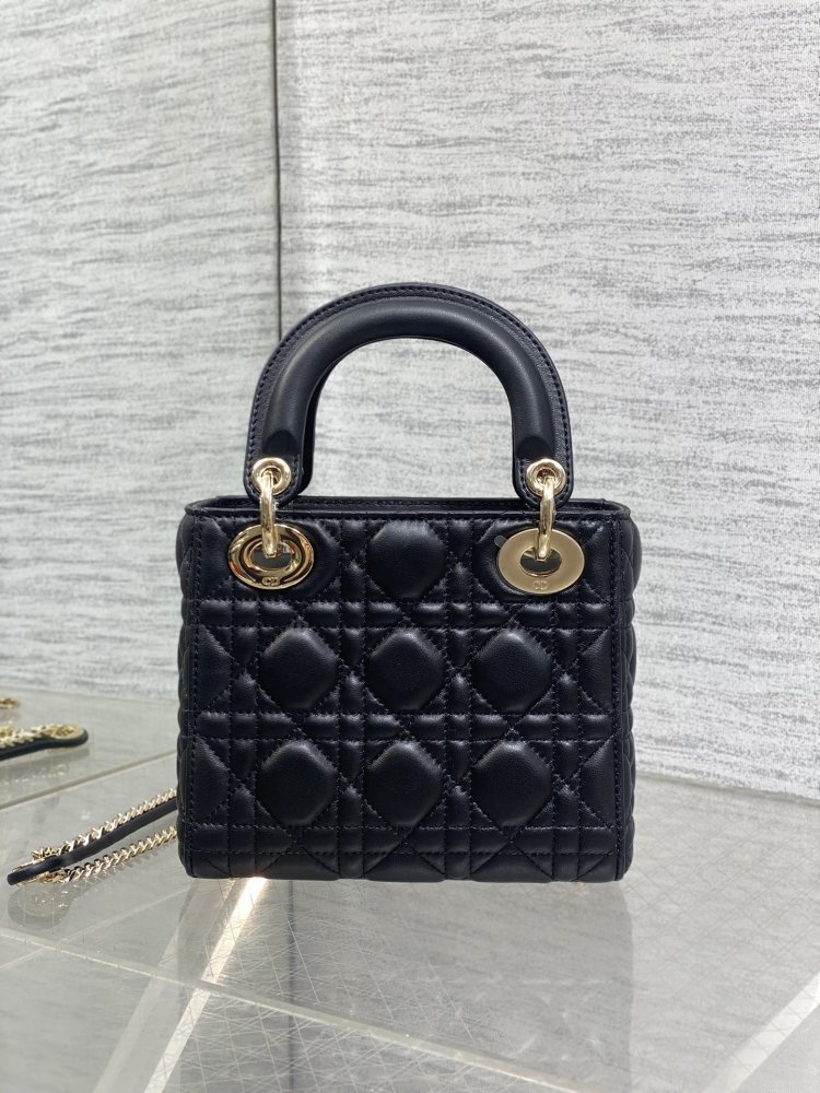 Сумка Lady Dior кожаная 17 см фото 5