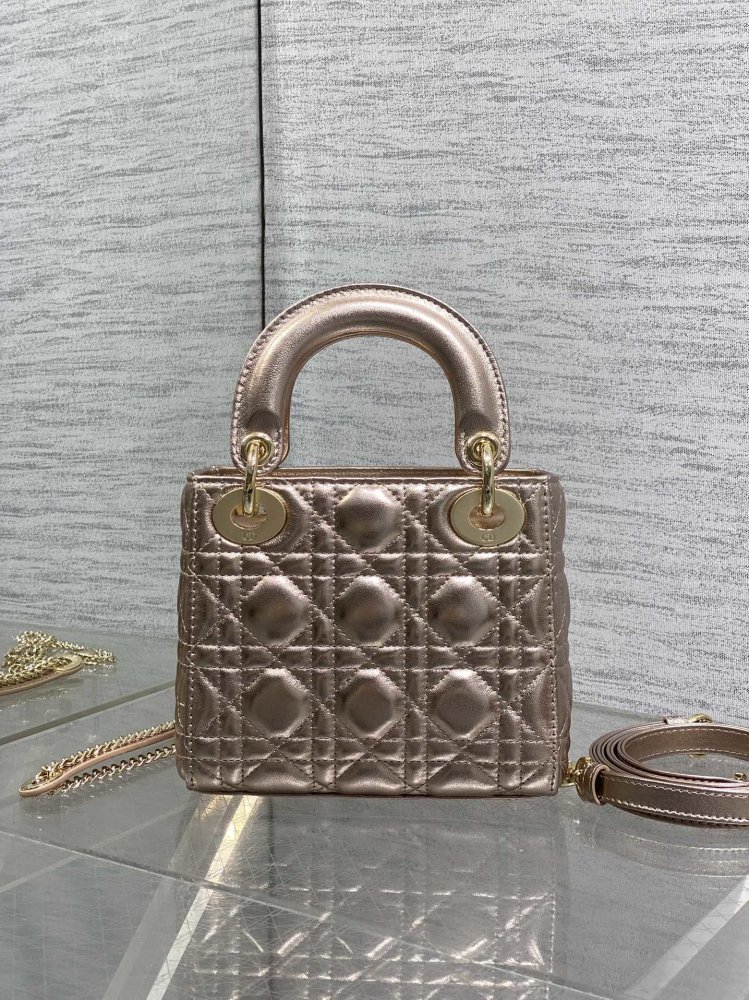 Сумка Lady Dior кожаная 17 см фото 5