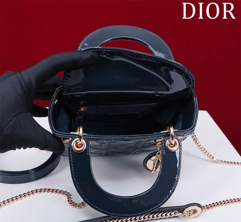 Сумка Lady Dior кожаная 17 см фото 5