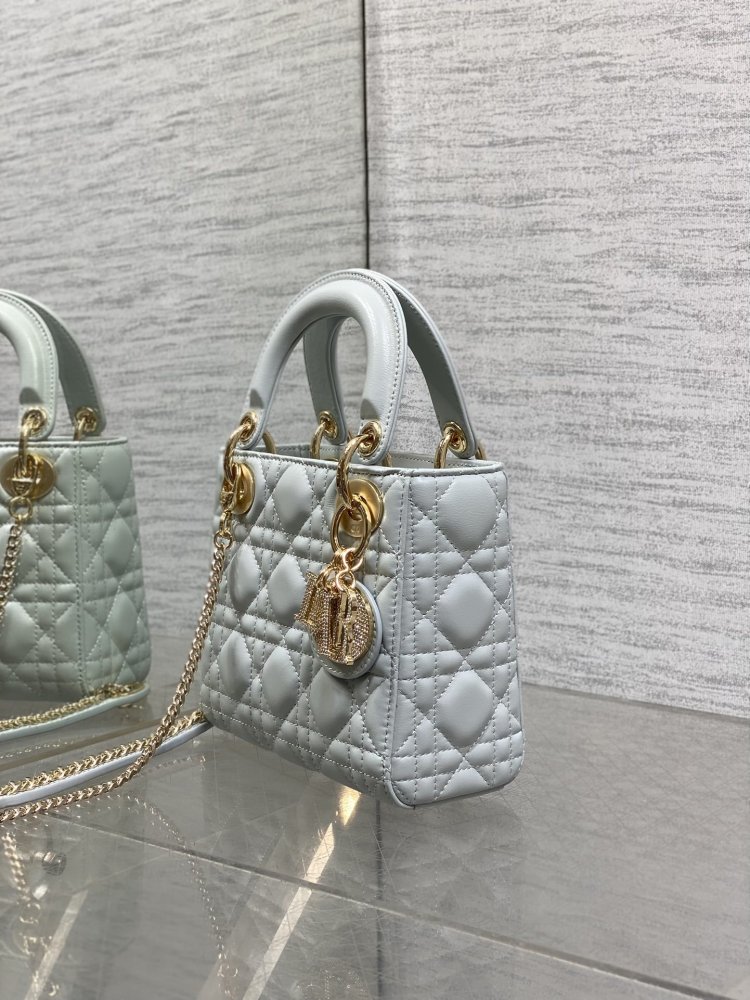 Сумка Lady Dior кожаная 17 см фото 6