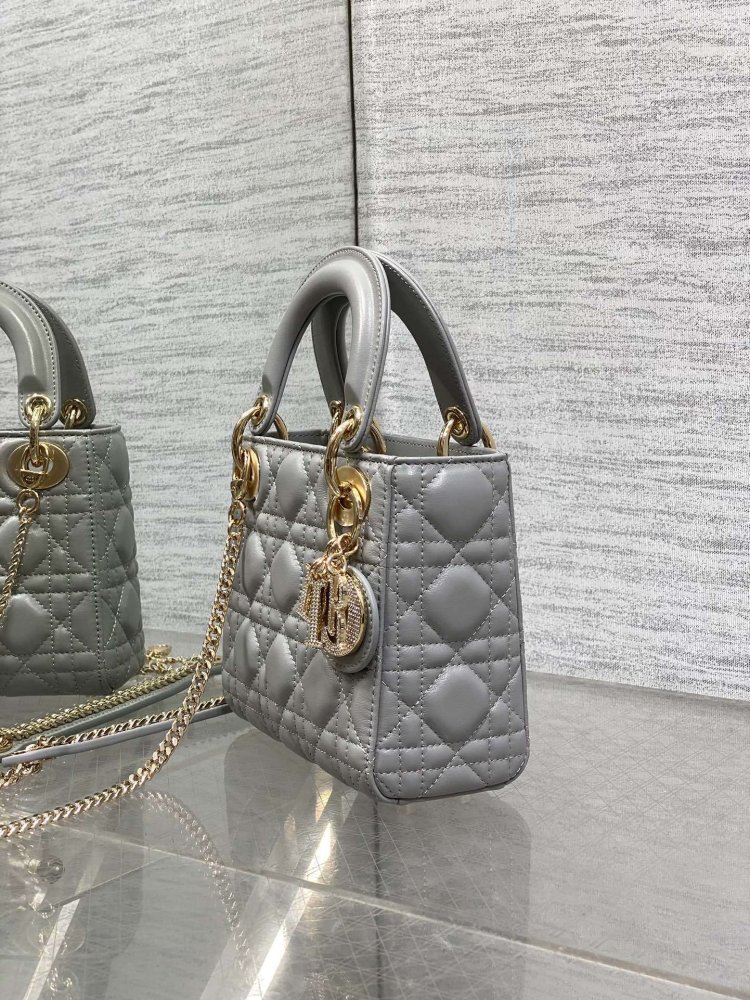 Сумка Lady Dior кожаная 17 см фото 6