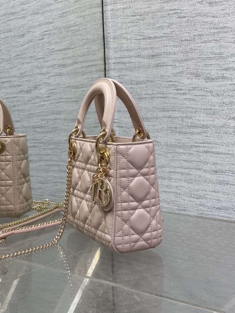 Сумка Lady Dior кожаная 17 см фото 6