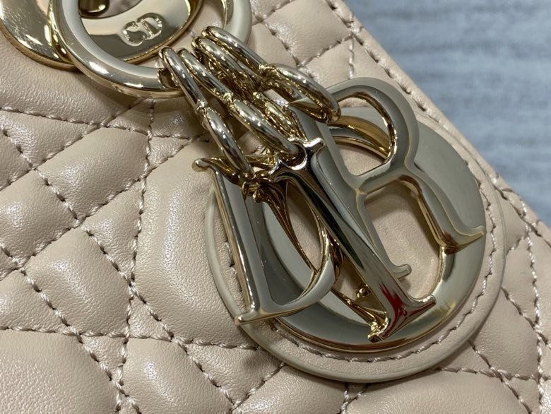 Сумка Lady Dior кожаная 17 см фото 6