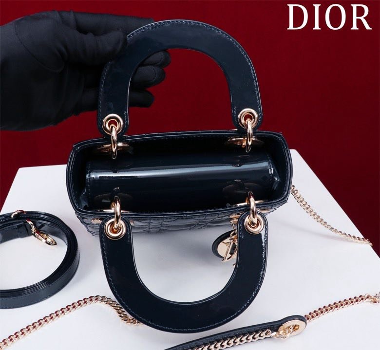 Сумка Lady Dior кожаная 17 см фото 6