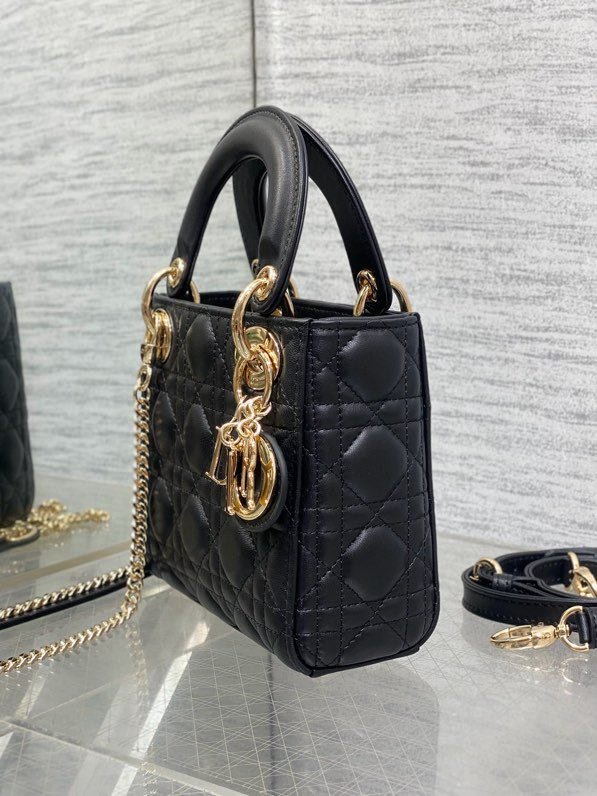 Сумка Lady Dior кожаная 17 см фото 6