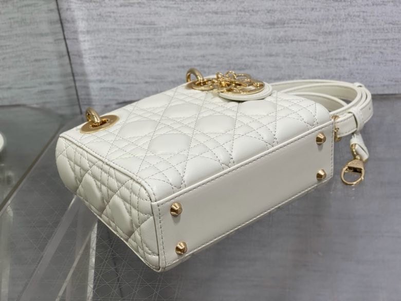 Сумка Lady Dior кожаная 17 см фото 6