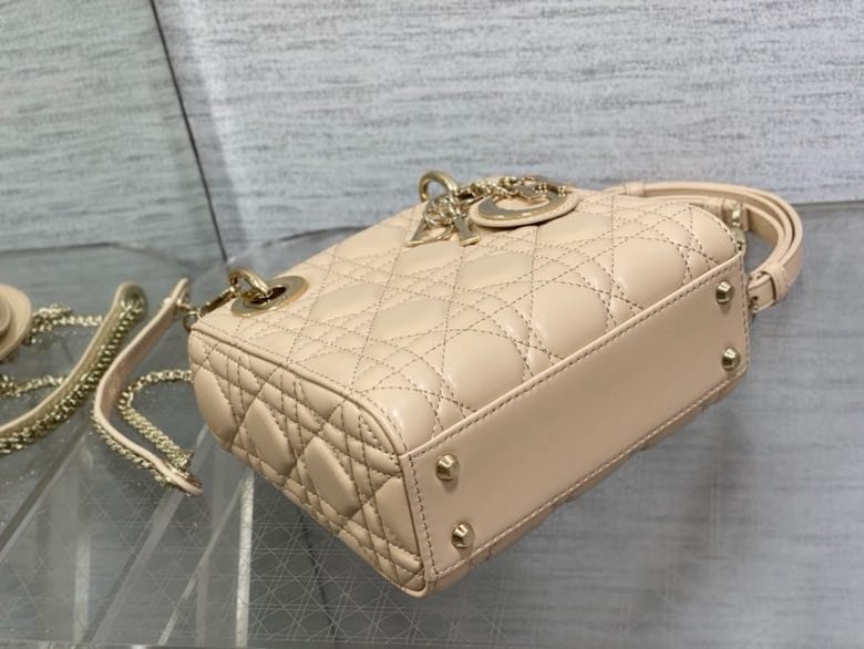 Сумка Lady Dior кожаная 17 см фото 7