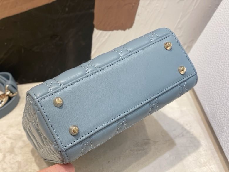 Сумка Lady Dior кожаная 17 см фото 7