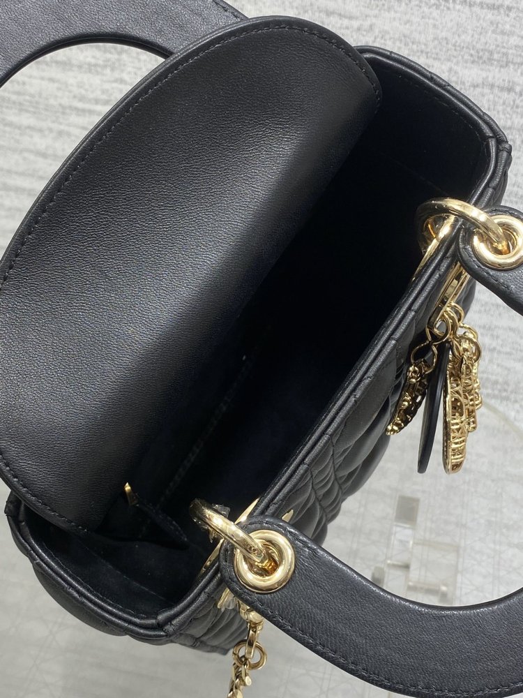 Сумка Lady Dior кожаная 17 см фото 8