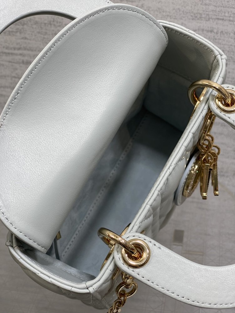 Сумка Lady Dior кожаная 17 см фото 8