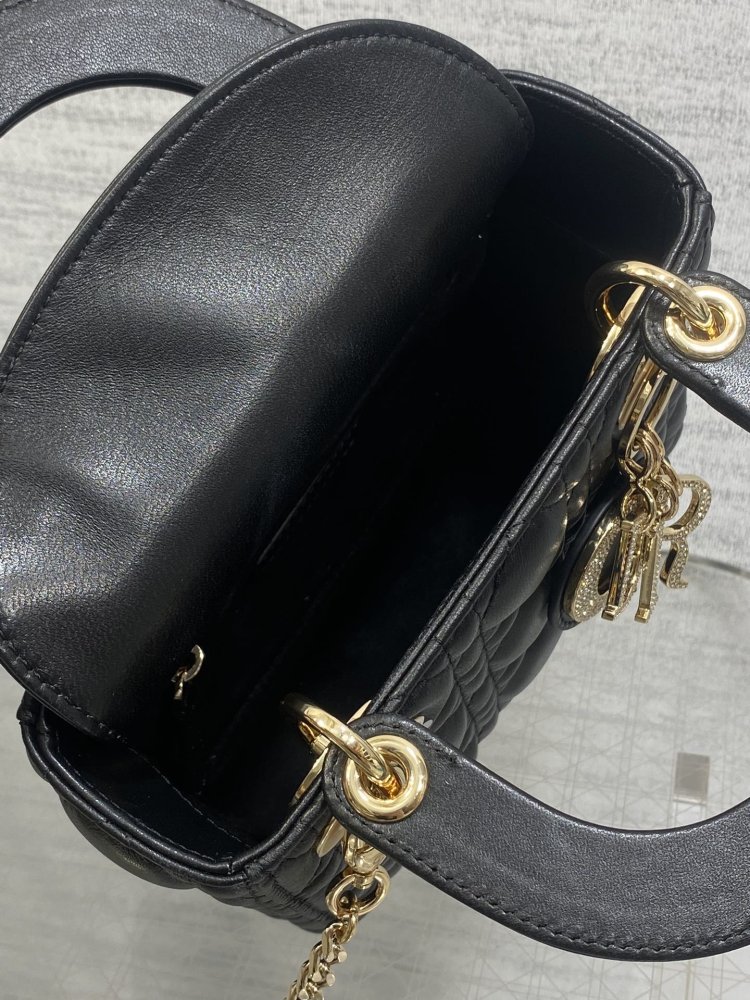 Сумка Lady Dior кожаная 17 см фото 8