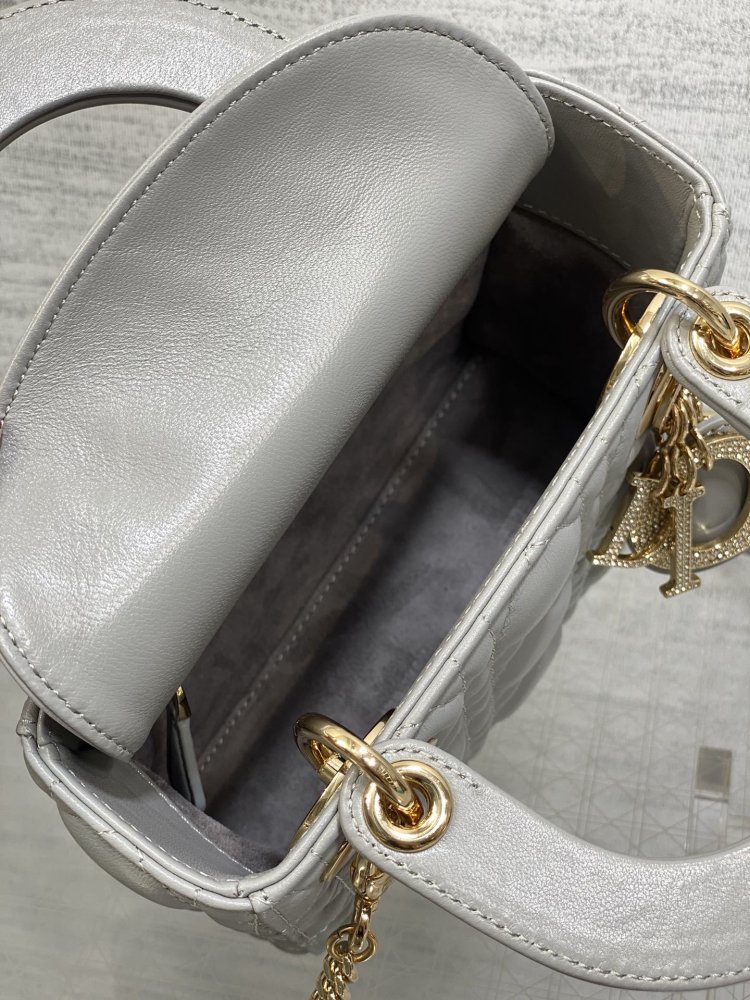 Сумка Lady Dior кожаная 17 см фото 8