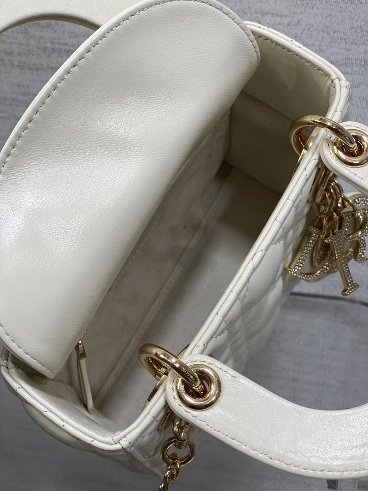 Сумка Lady Dior кожаная 17 см фото 8