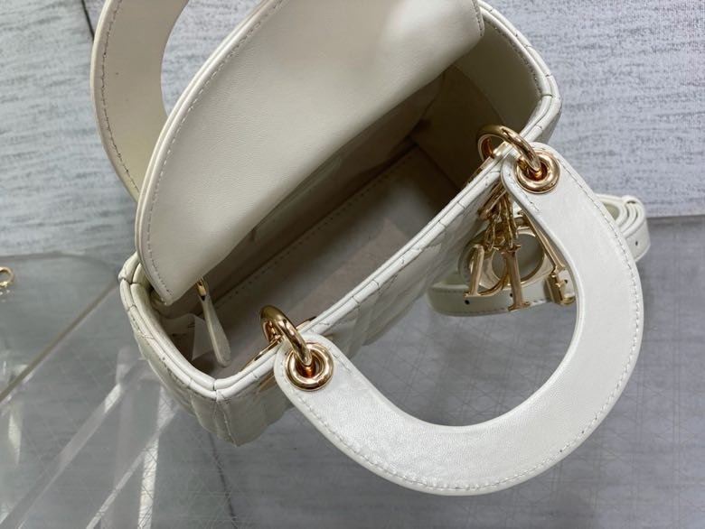 Сумка Lady Dior кожаная 17 см фото 8