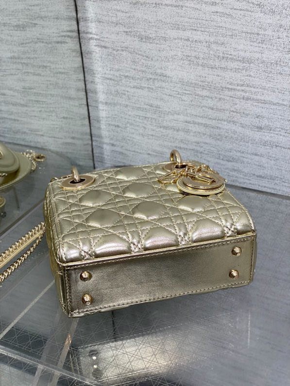 Сумка Lady Dior кожаная 17 см фото 8