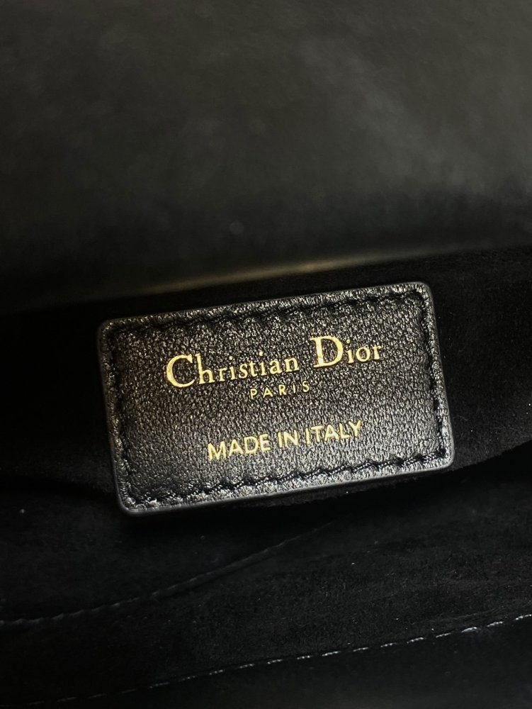 Сумка Lady Dior кожаная 17 см фото 9