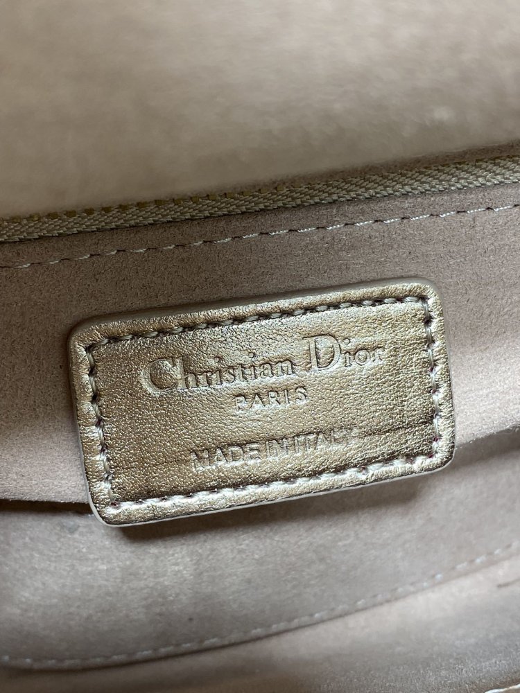 Сумка Lady Dior кожаная 17 см фото 9