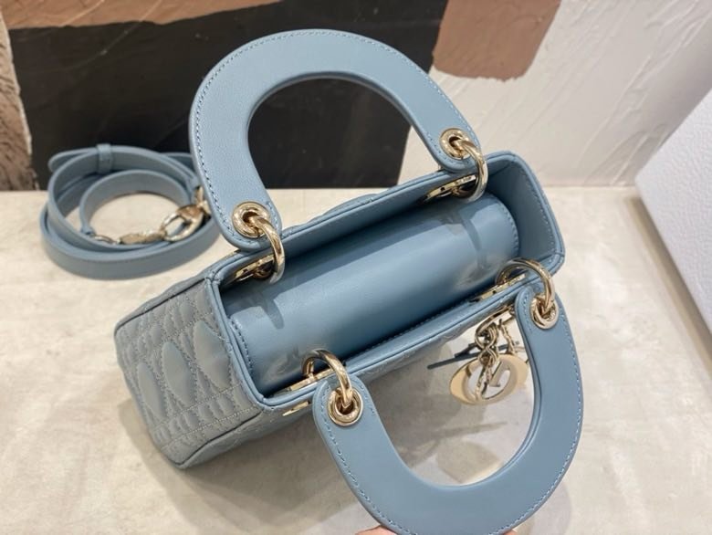 Сумка Lady Dior кожаная 17 см фото 9