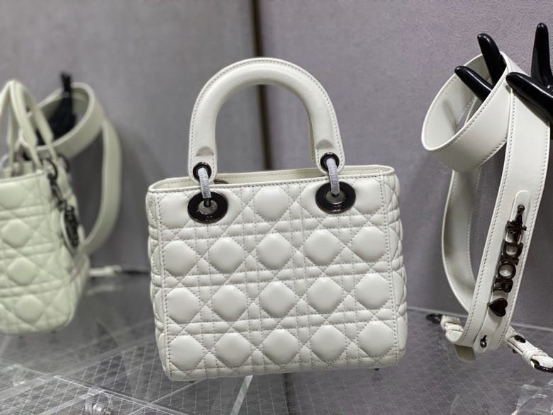 Сумка Lady Dior кожаная 20 см фото 2