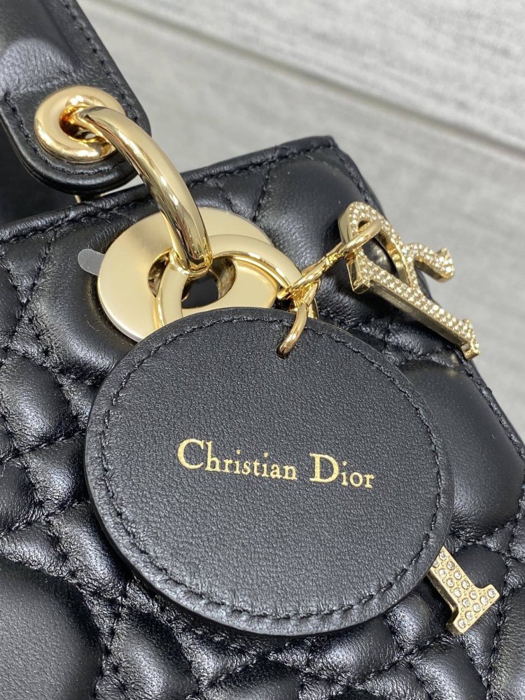 Сумка Lady Dior кожаная 20 см фото 4