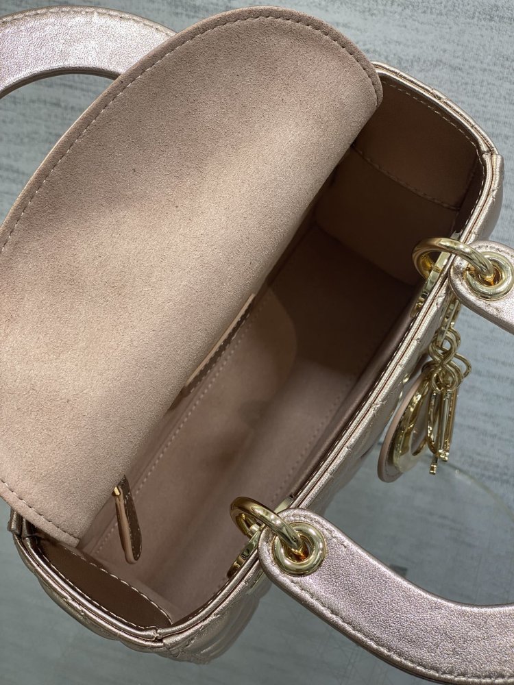 Сумка Lady Dior кожаная 20 см фото 8