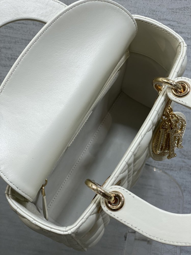 Сумка Lady Dior кожаная 20 см фото 8