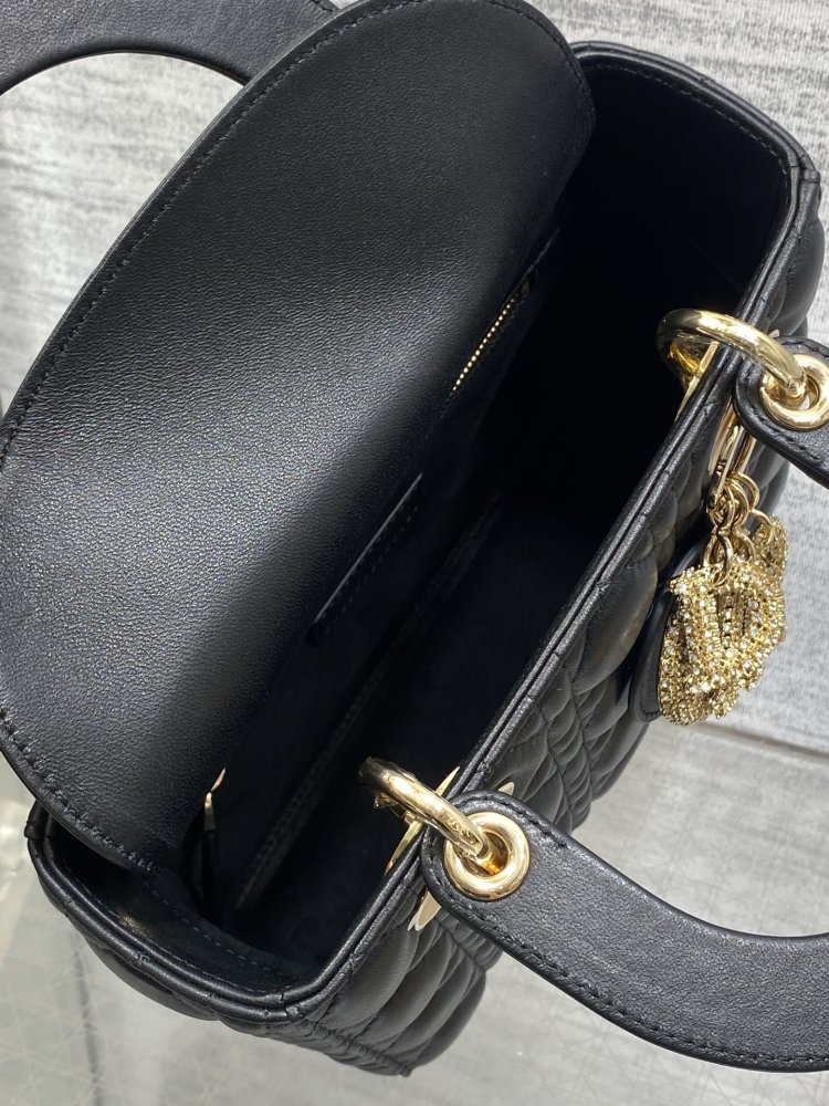 Сумка Lady Dior кожаная 20 см фото 8