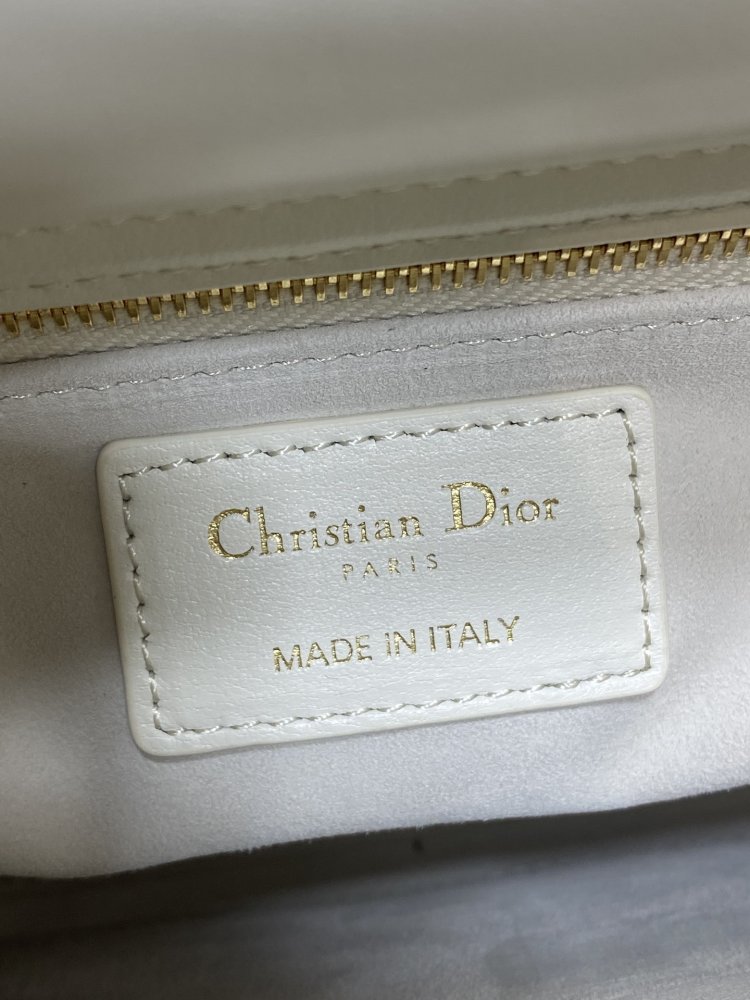 Сумка Lady Dior кожаная 20 см фото 9