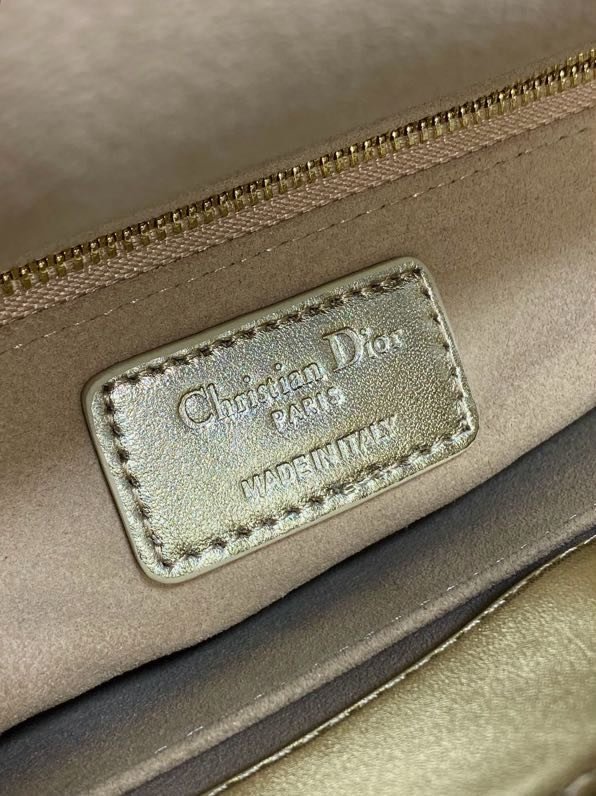 Сумка Lady Dior кожаная 20 см фото 9