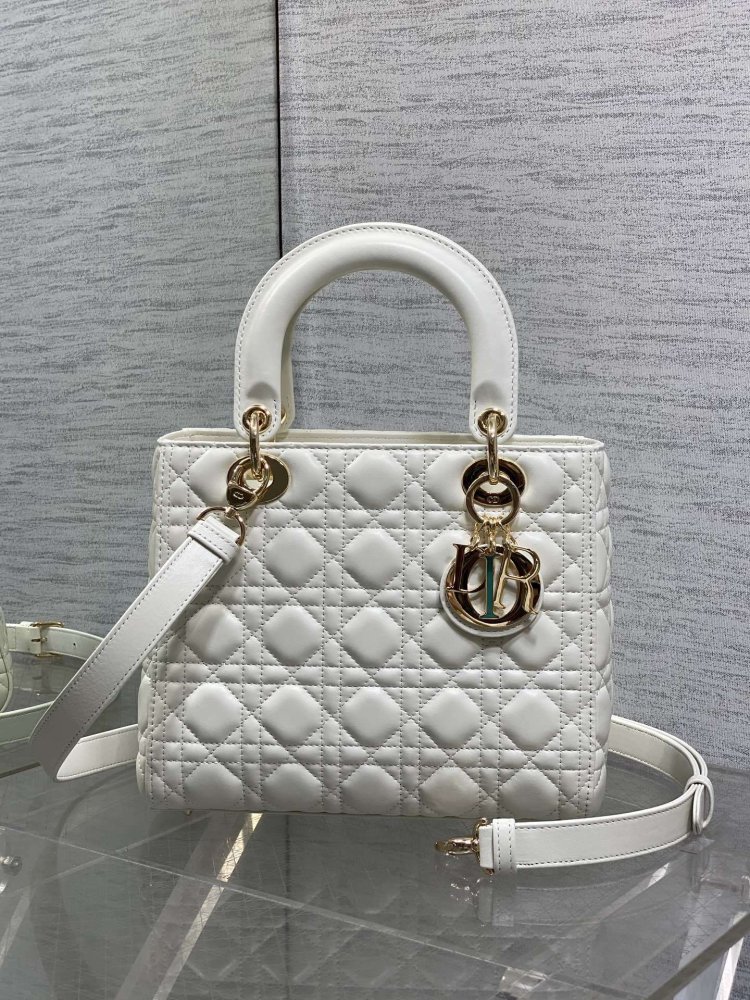 Сумка Lady Dior кожаная 24 см