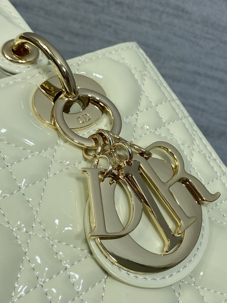 Сумка Lady Dior кожаная 24 см фото 3