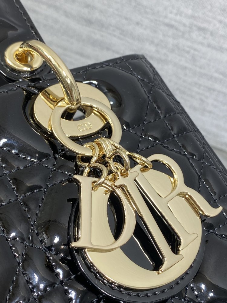 Сумка Lady Dior кожаная 24 см фото 3