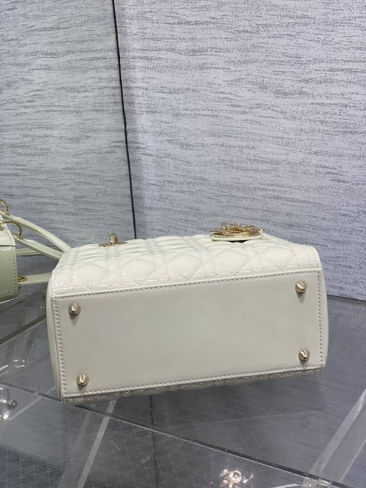 Сумка Lady Dior кожаная 24 см фото 7