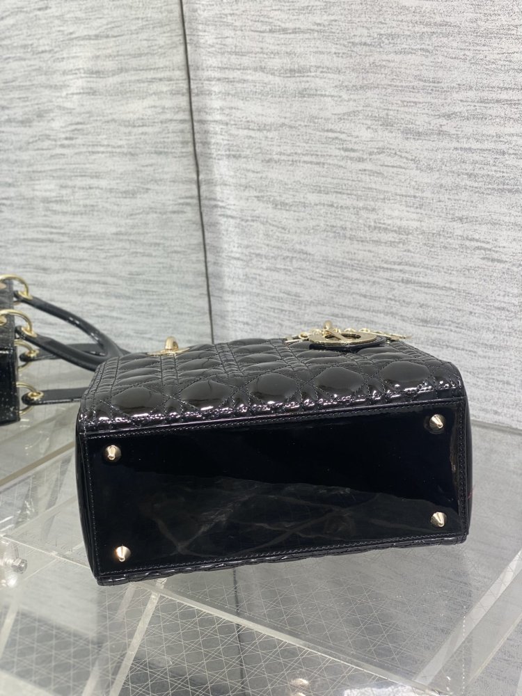 Сумка Lady Dior кожаная 24 см фото 7