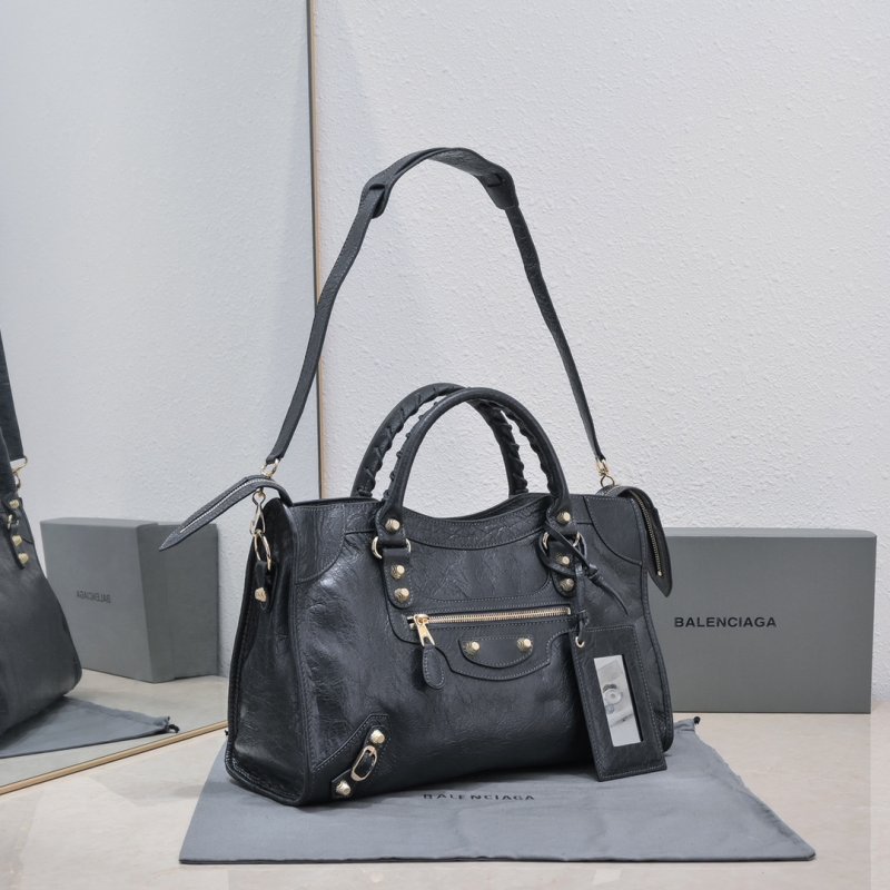 Сумка Le City Medium кожаная 38 см фото 2