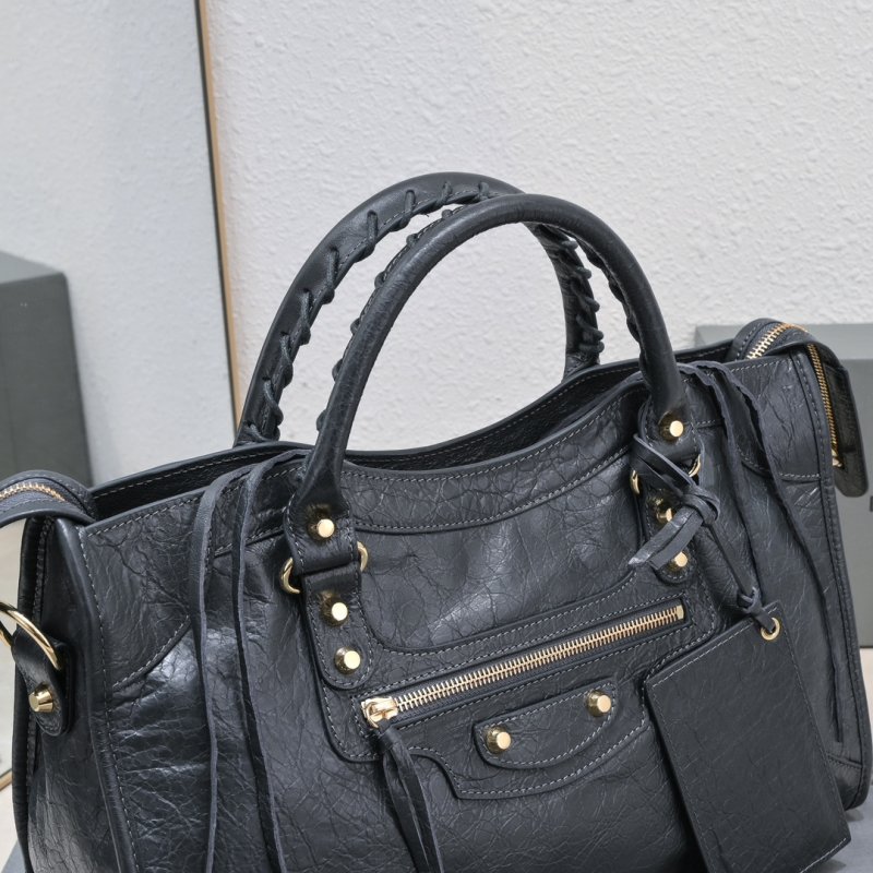 Сумка Le City Medium кожаная 38 см фото 3