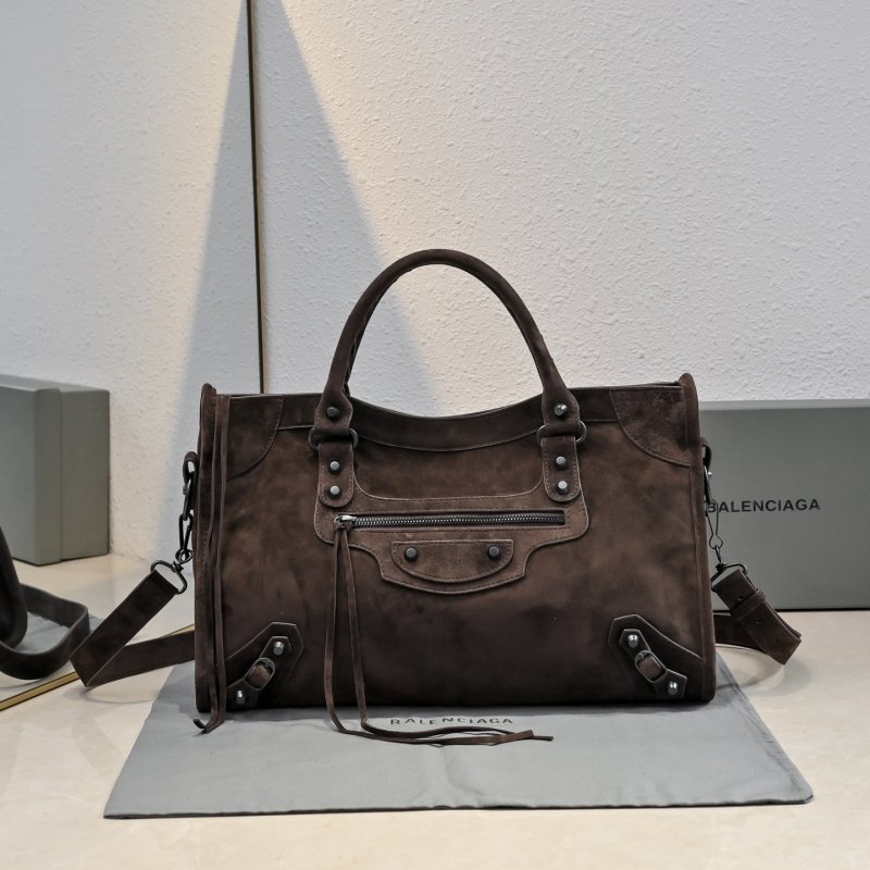 Сумка Le City Medium замшевая 38 см