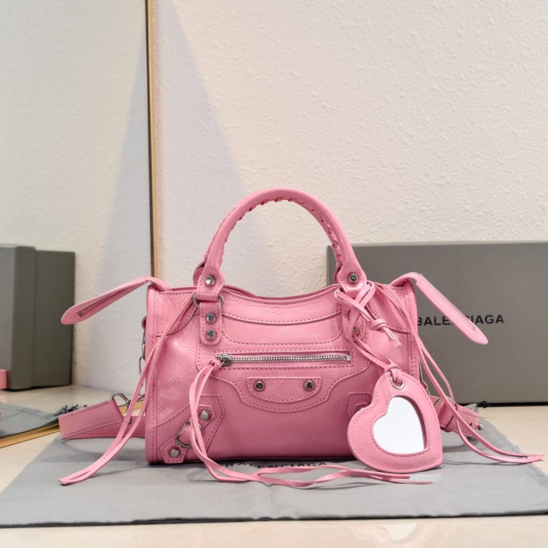 Сумка Le City Mini кожаная 24 см