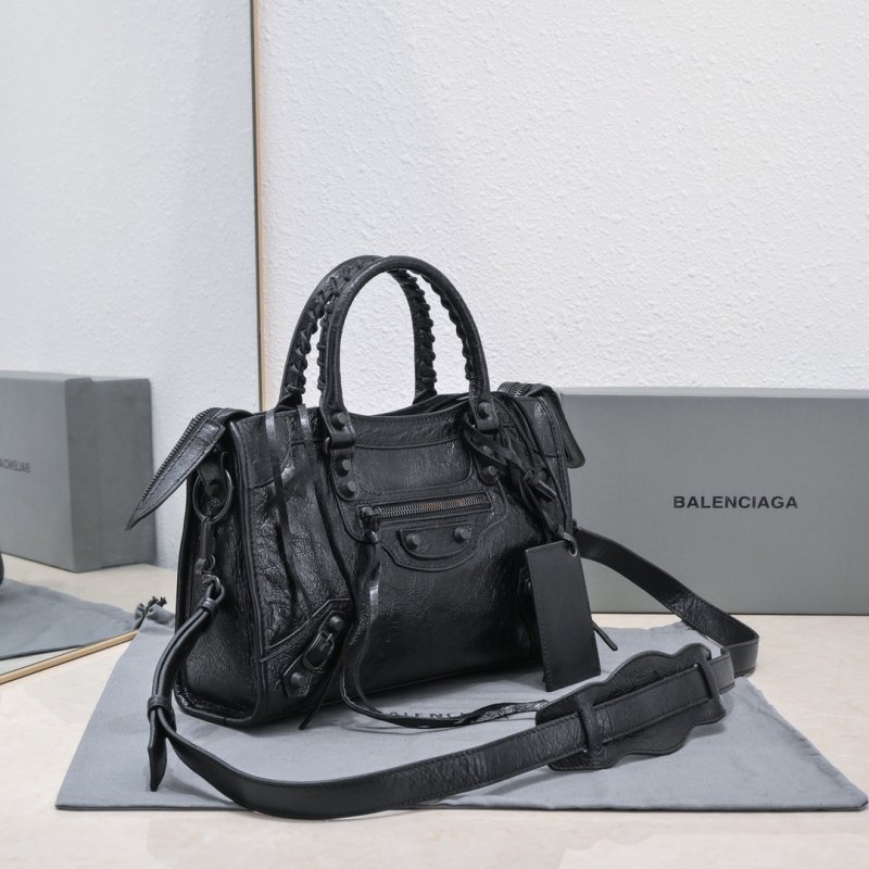 Сумка Le City Small кожаная 30 см фото 2