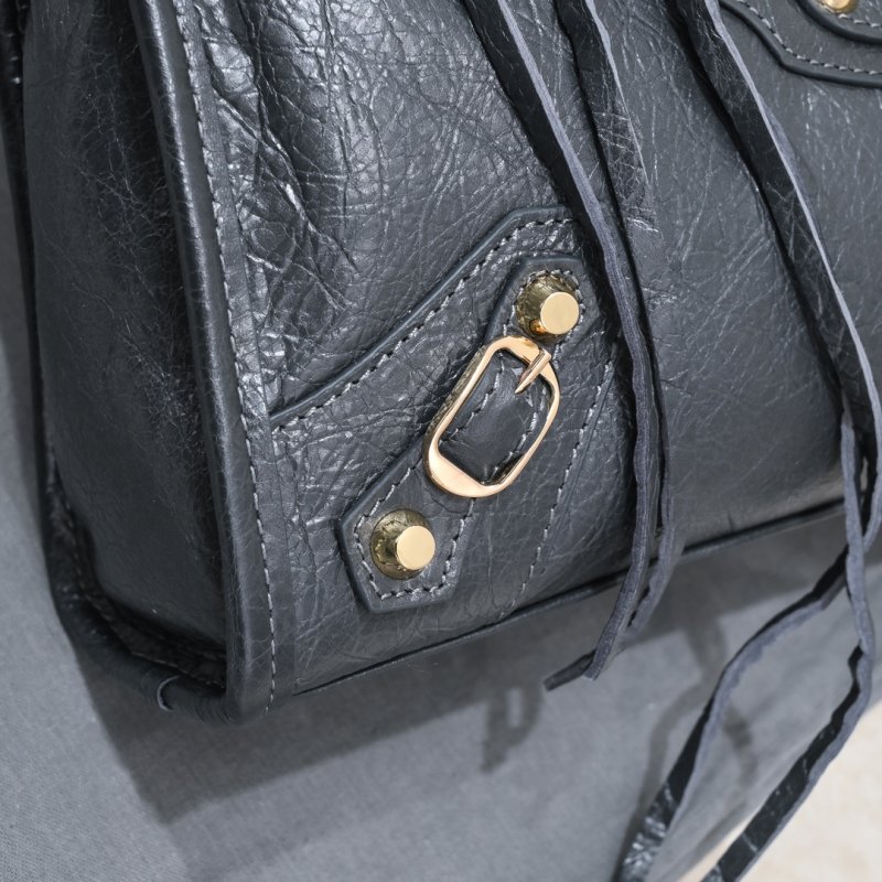 Сумка Le City Small кожаная 30 см фото 5