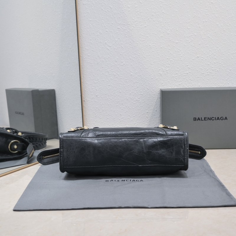 Сумка Le City Small кожаная 30 см фото 5