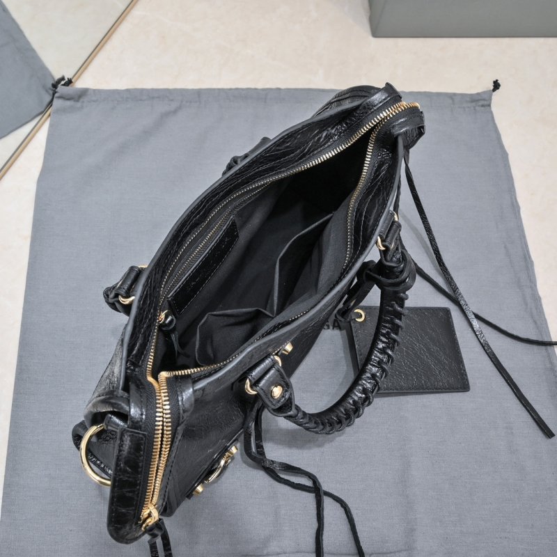 Сумка Le City Small кожаная 30 см фото 5