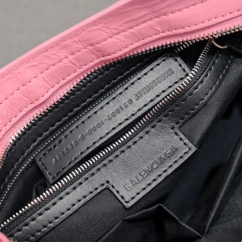 Сумка Le City Small кожаная 30 см фото 9