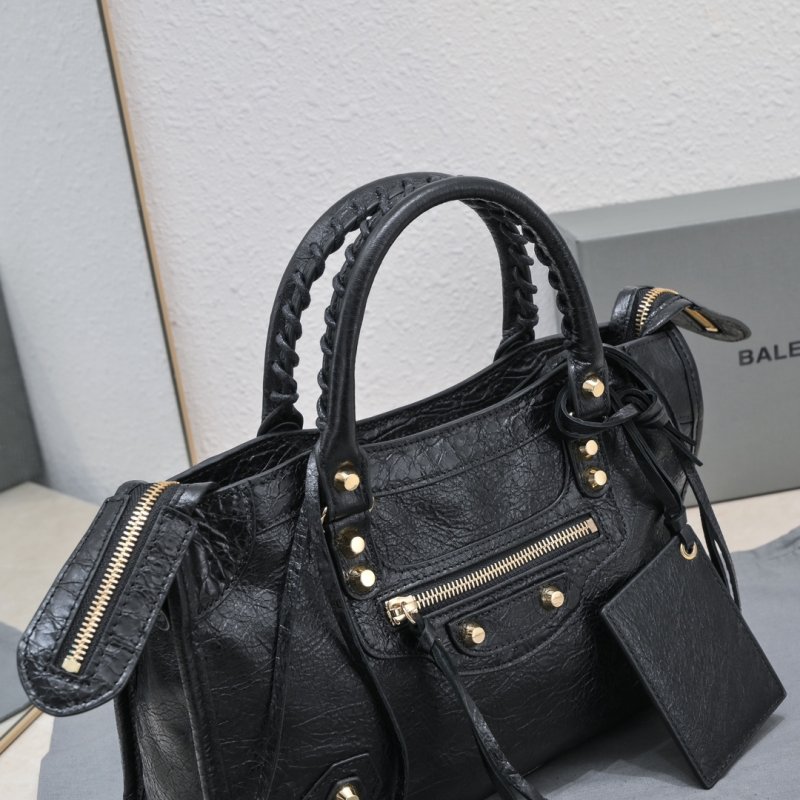 Сумка Le City Small кожаная 30 см фото 9