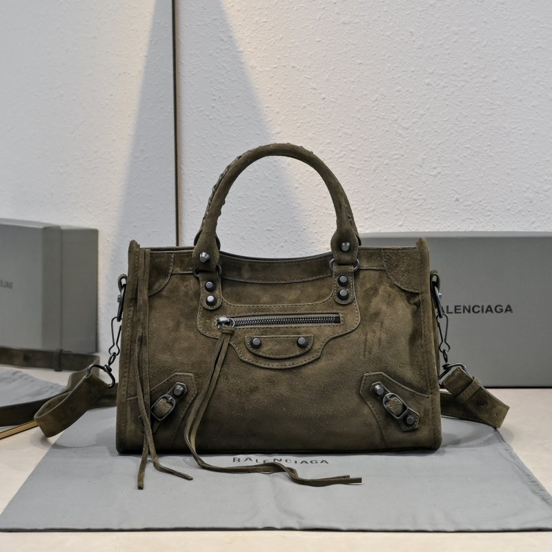 Сумка Le City Small замшевая 30 см