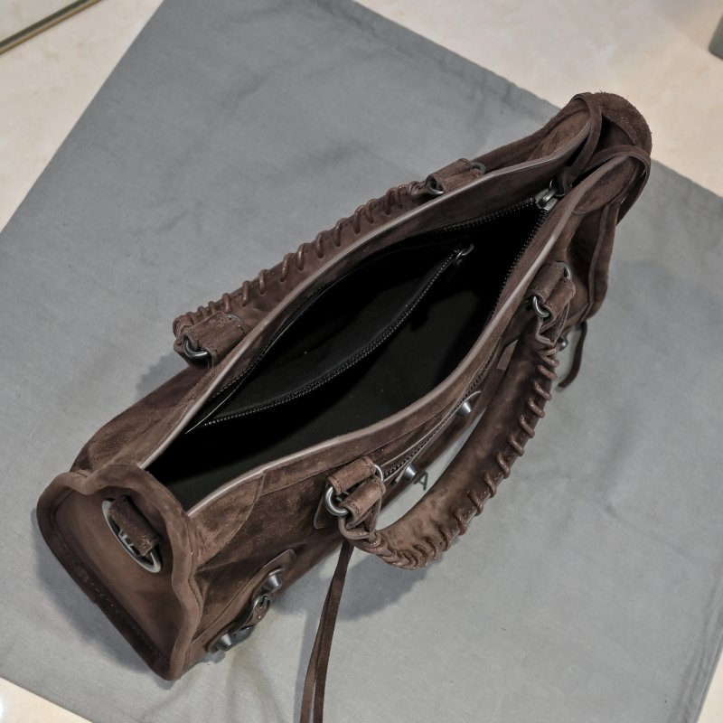 Сумка Le City Small замшевая 30 см фото 4